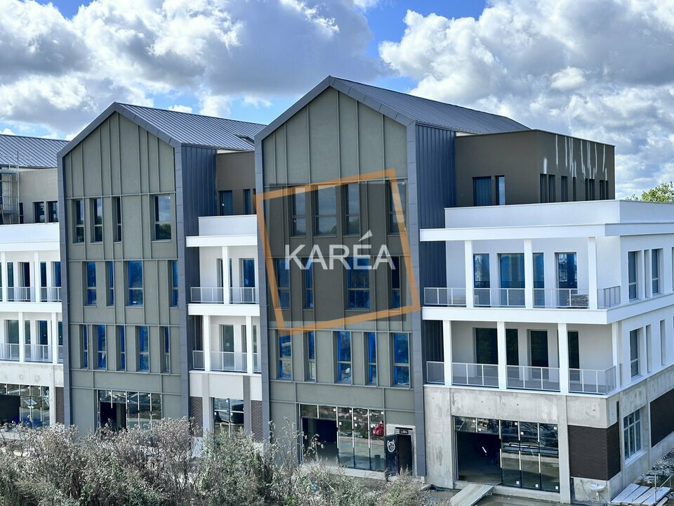 Local commercial 228 m² · à Serris · 228 m² · 5 032 €/mois