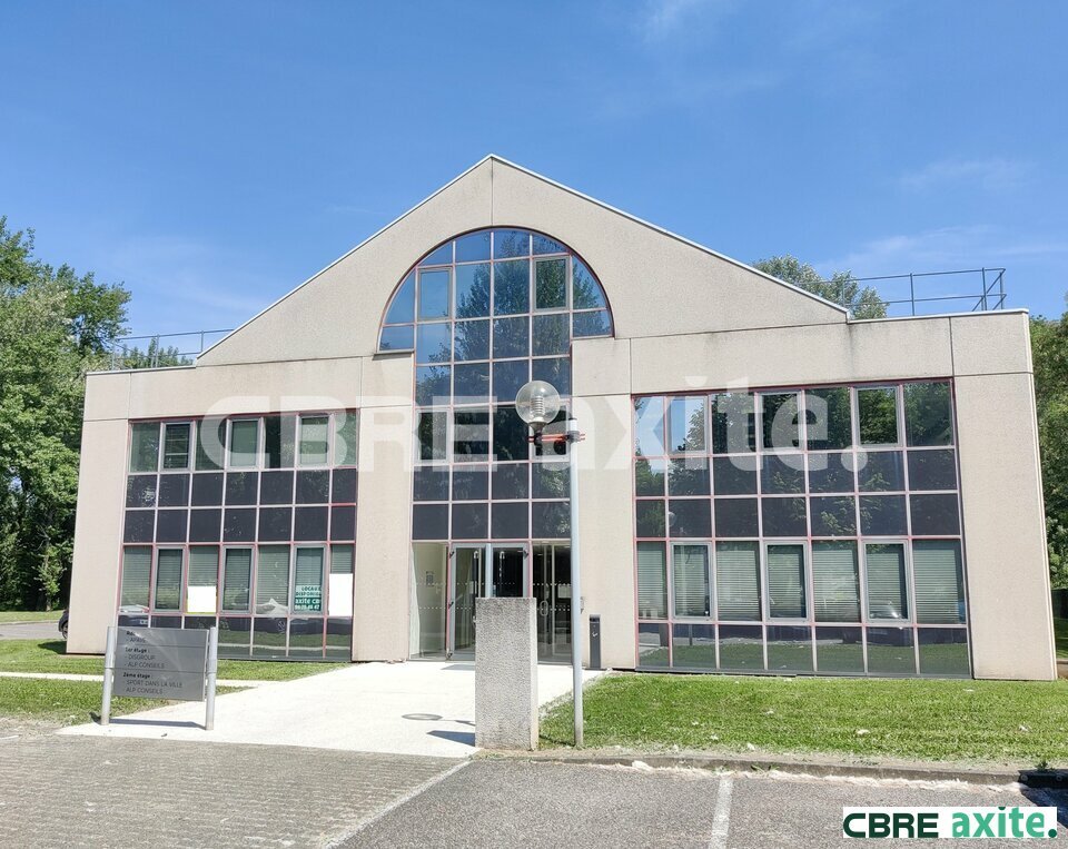 Local commercial 264 m² · à Eybens · 264 m² · 3 168 €/mois