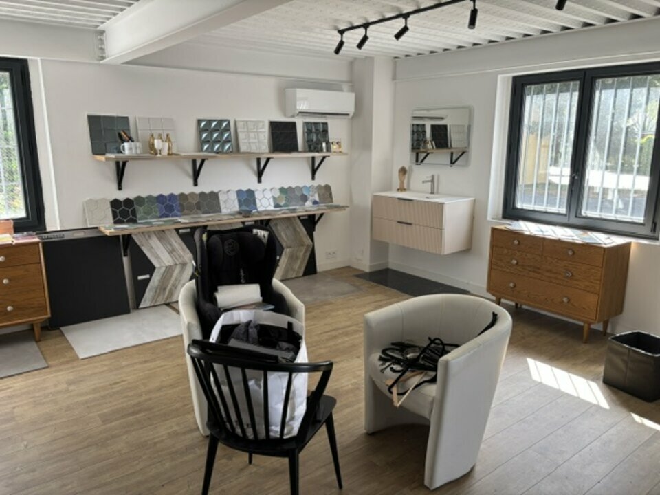 Local commercial 286 m² · à Avignon · 286 m² · 3 337 €/mois