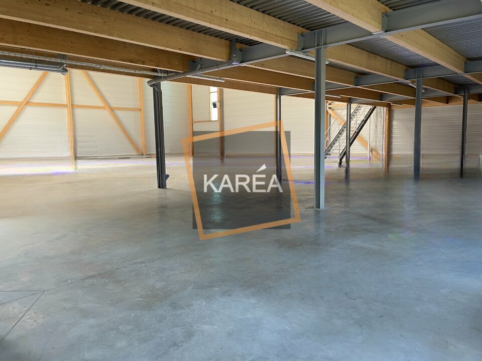 Local commercial 781 m² · à Chanteloup en Brie · 781 m² · 7 810 €/mois