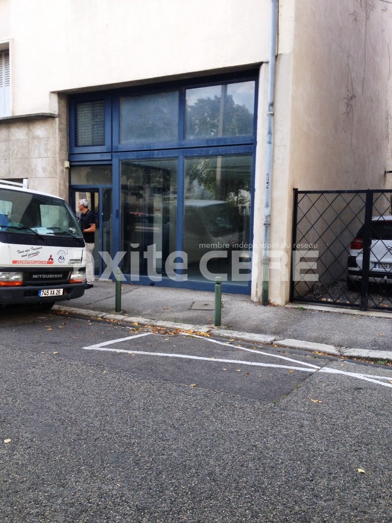Local commercial 120 m² · à Valence · 120 m² · 160 500 €