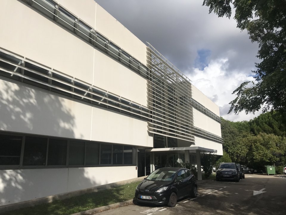 Local commercial 116 m² · à Nimes · 116 m² · 1 591 €/mois