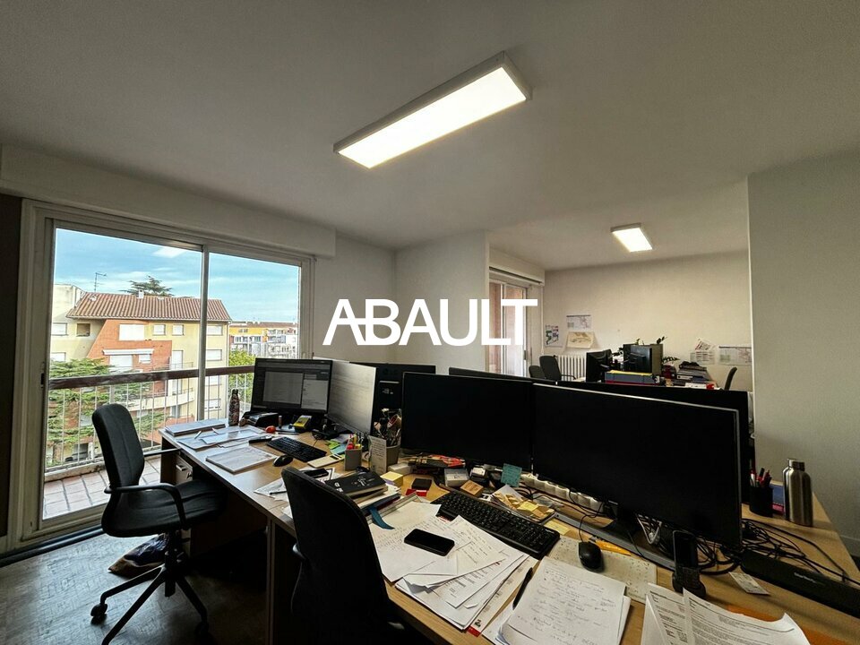 Local commercial 90 m² · à Toulouse · 90 m² · 1 100 €/mois