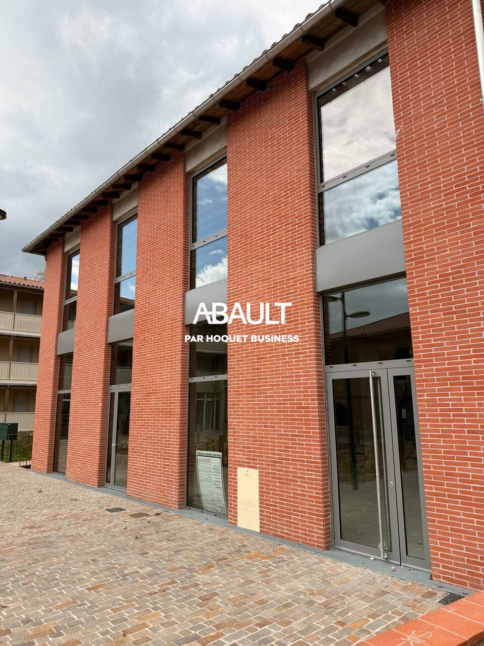Local commercial 338 m² · à Ramonville St Agne · 338 m² · 716 560 €