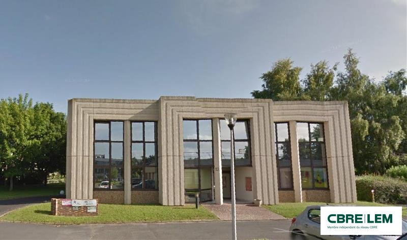 Local commercial 385 m² · à Caen · 385 m² · 4 235 €/mois