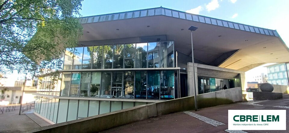 Local commercial 761 m² · à Herouville St Clair · 761 m² · 1 263 000 €