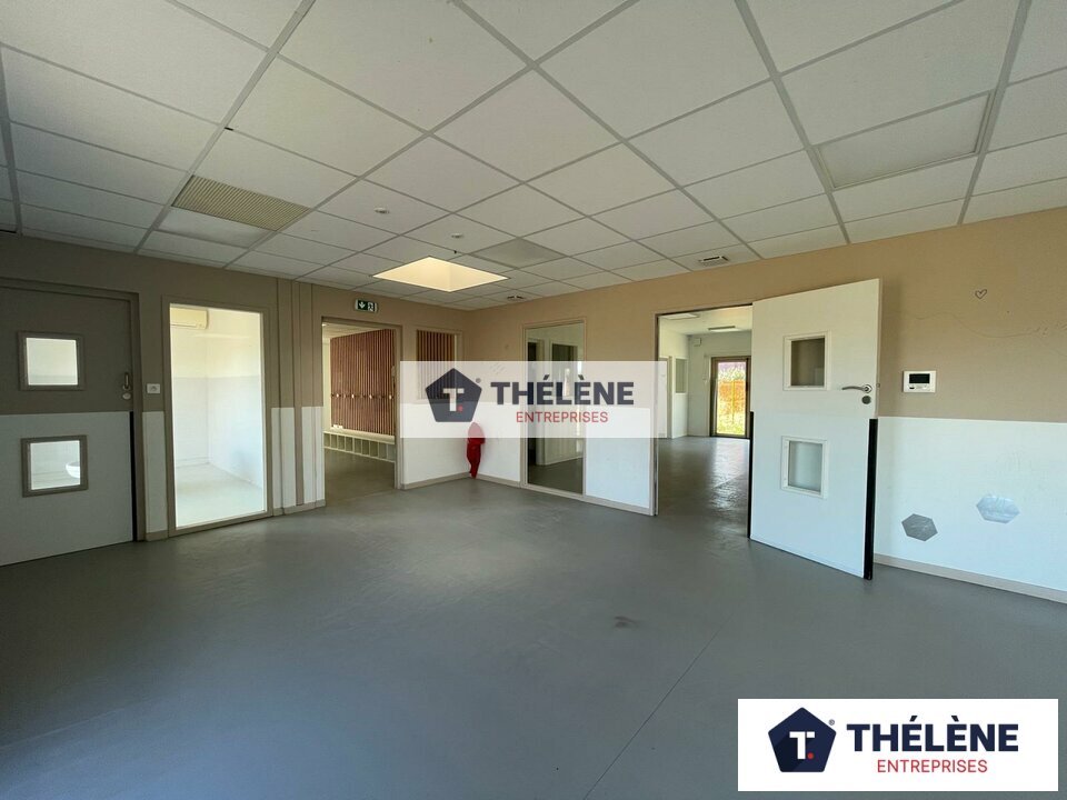 Local commercial 438 m² · à Vendargues · 438 m² · 4 167 €/mois