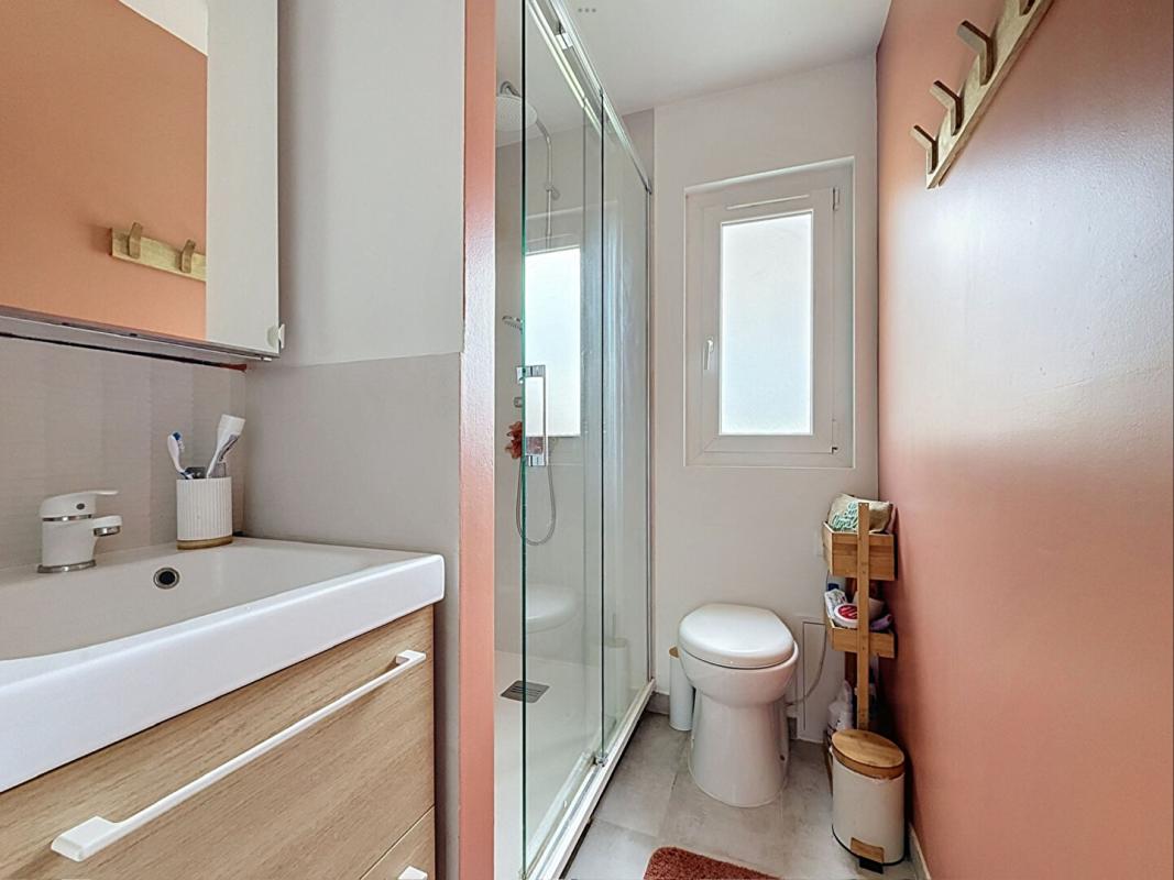 Maison – VILLEJUIF VAL-DE-MARNE ILE-DE-FRANCE - Plus