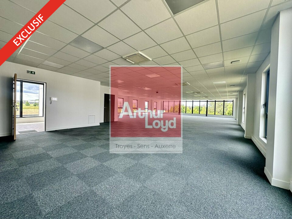 Local commercial 268 m² · à Troyes · 268 m² · 3 807 €/mois