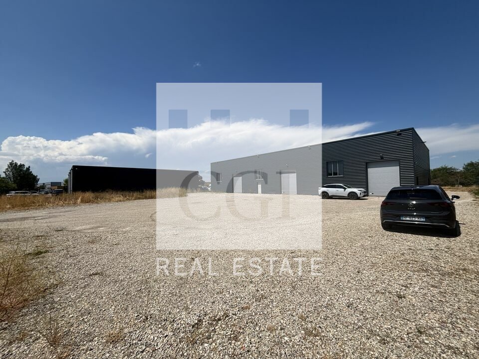 Maison 530 m² · à Chateau Gaillard · 530 m² · 4 500 €/mois