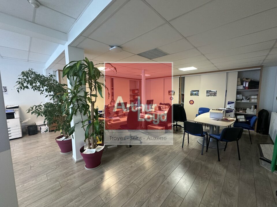 Local commercial 465 m² · à Troyes · 465 m² · 4 435 €/mois