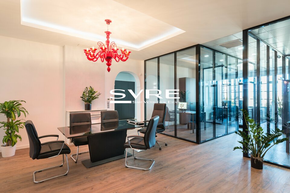 Local commercial 120 m² · à Marseille 02 · 120 m² · 3 045 €/mois