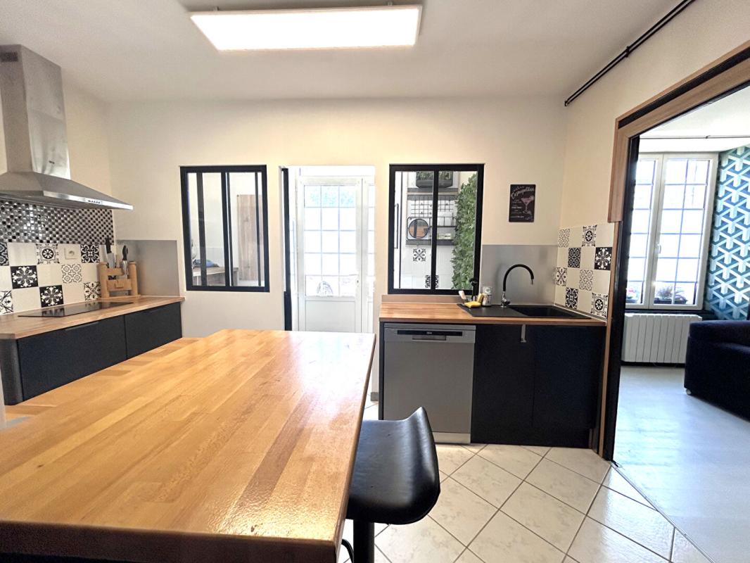 Maison 3 pièces 76 m² · à Fleure · 76 m² · 165 000 €