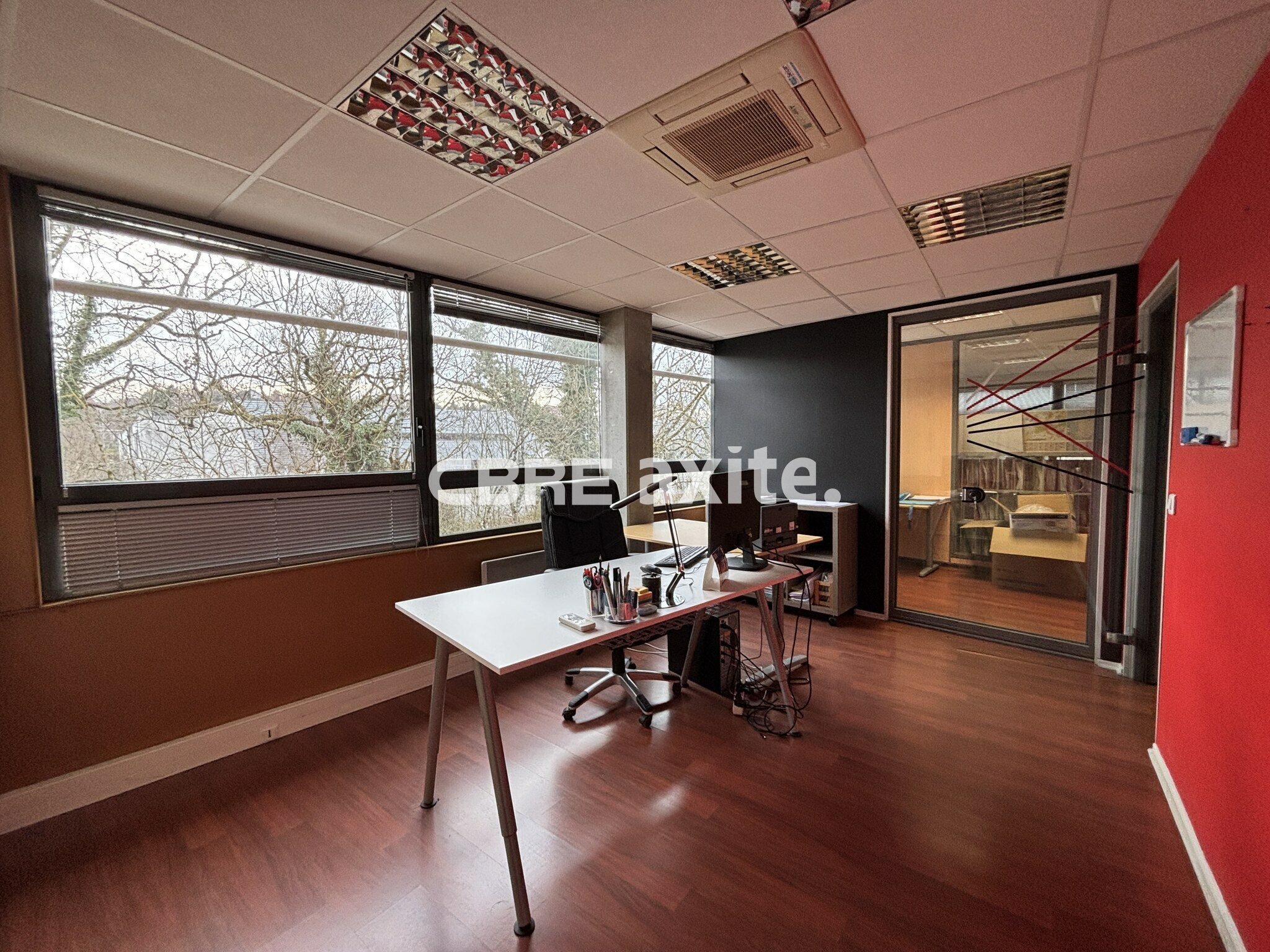 Local commercial 64 m² · à Chavanod · 64 m² · 185 600 €