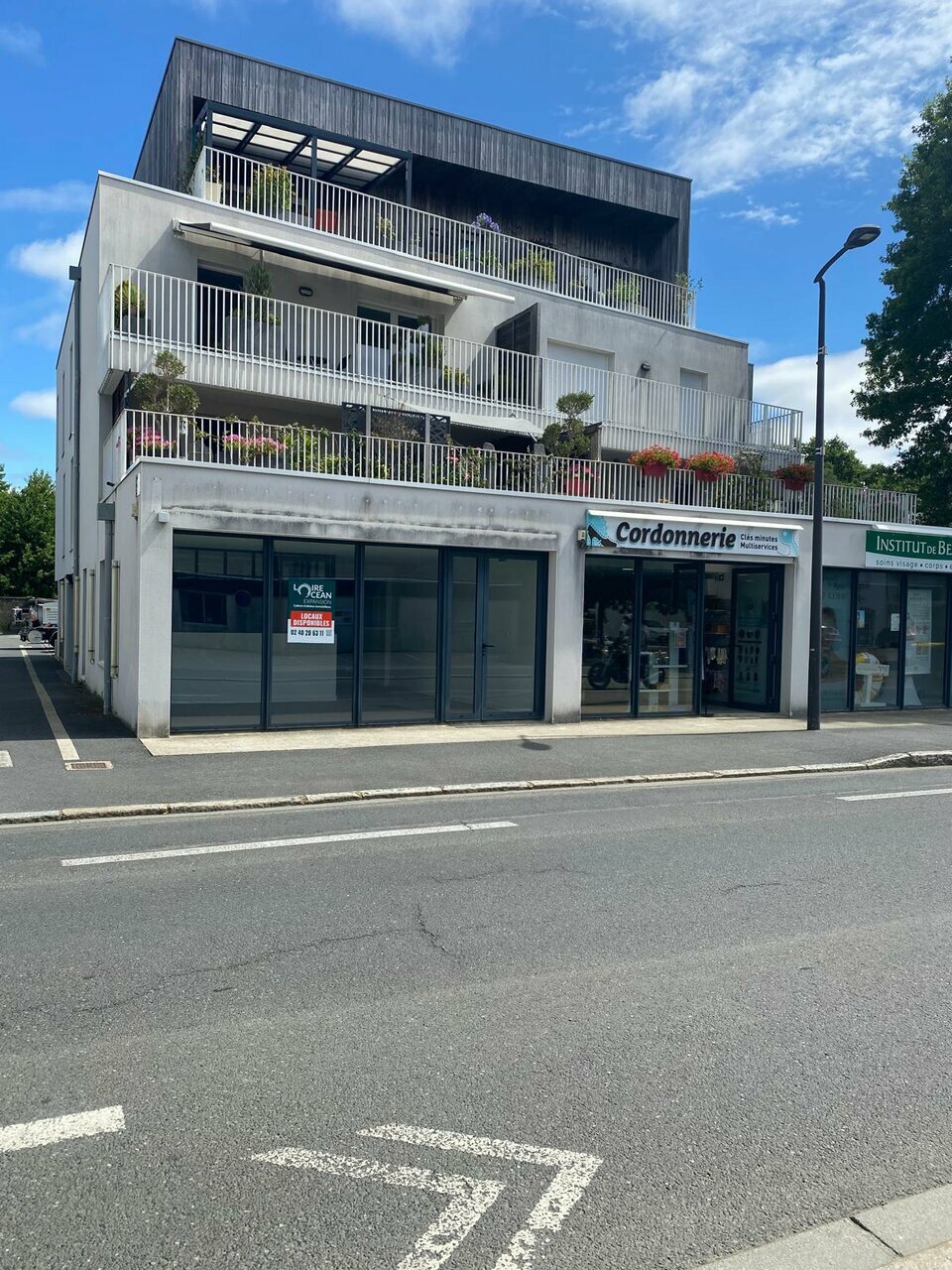 Local commercial 53 m² · à Treillieres · 53 m² · 1 230 €/mois