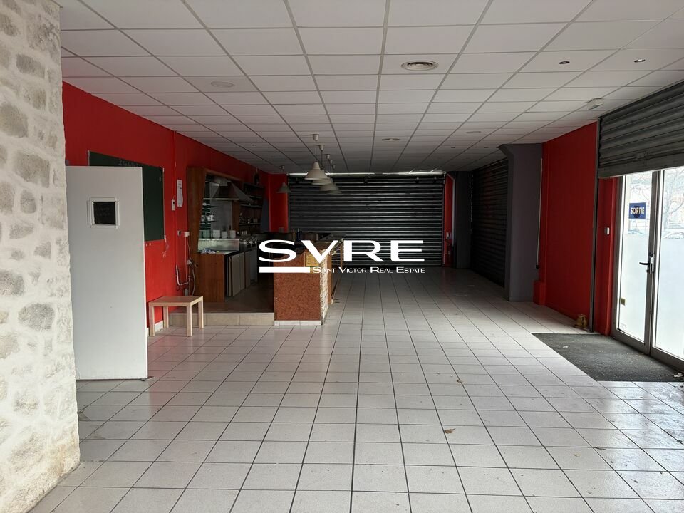 Local commercial 181 m² · à Vitrolles · 181 m² · 3 442 €/mois