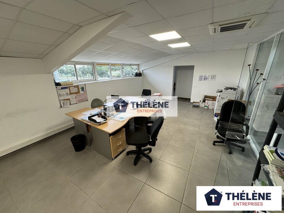 Local commercial 237 m² · à Vendargues · 237 m² · 3 000 €/mois