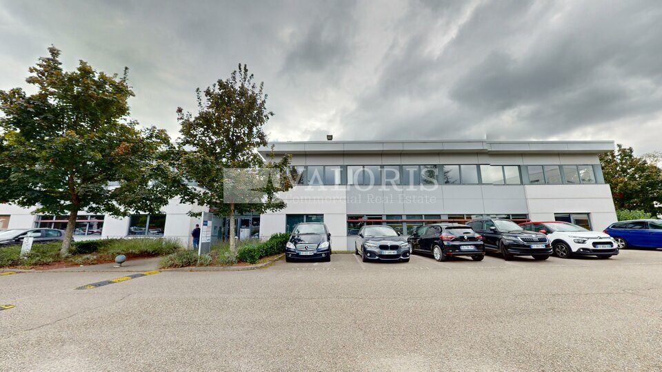 Local commercial 434 m² · à Limonest · 434 m² · 5 787 €/mois