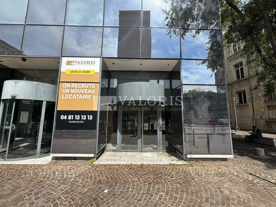 Local commercial 96 m² · à Lyon 06 · 96 m² · 2 881 €/mois
