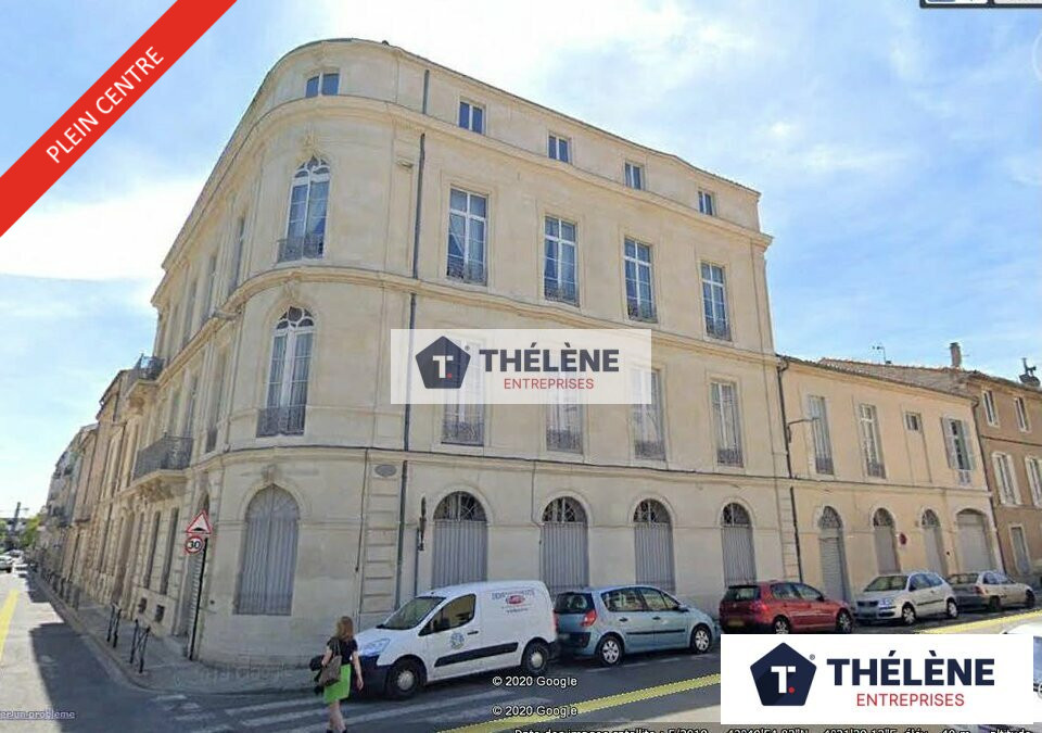 Local commercial 524 m² · à Nimes · 524 m² · 8 774 €/mois