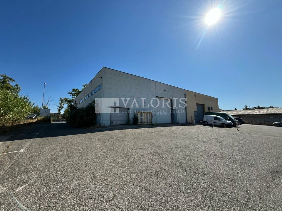 Local commercial 626 m² · à Vitrolles · 626 m² · 6 573 €/mois