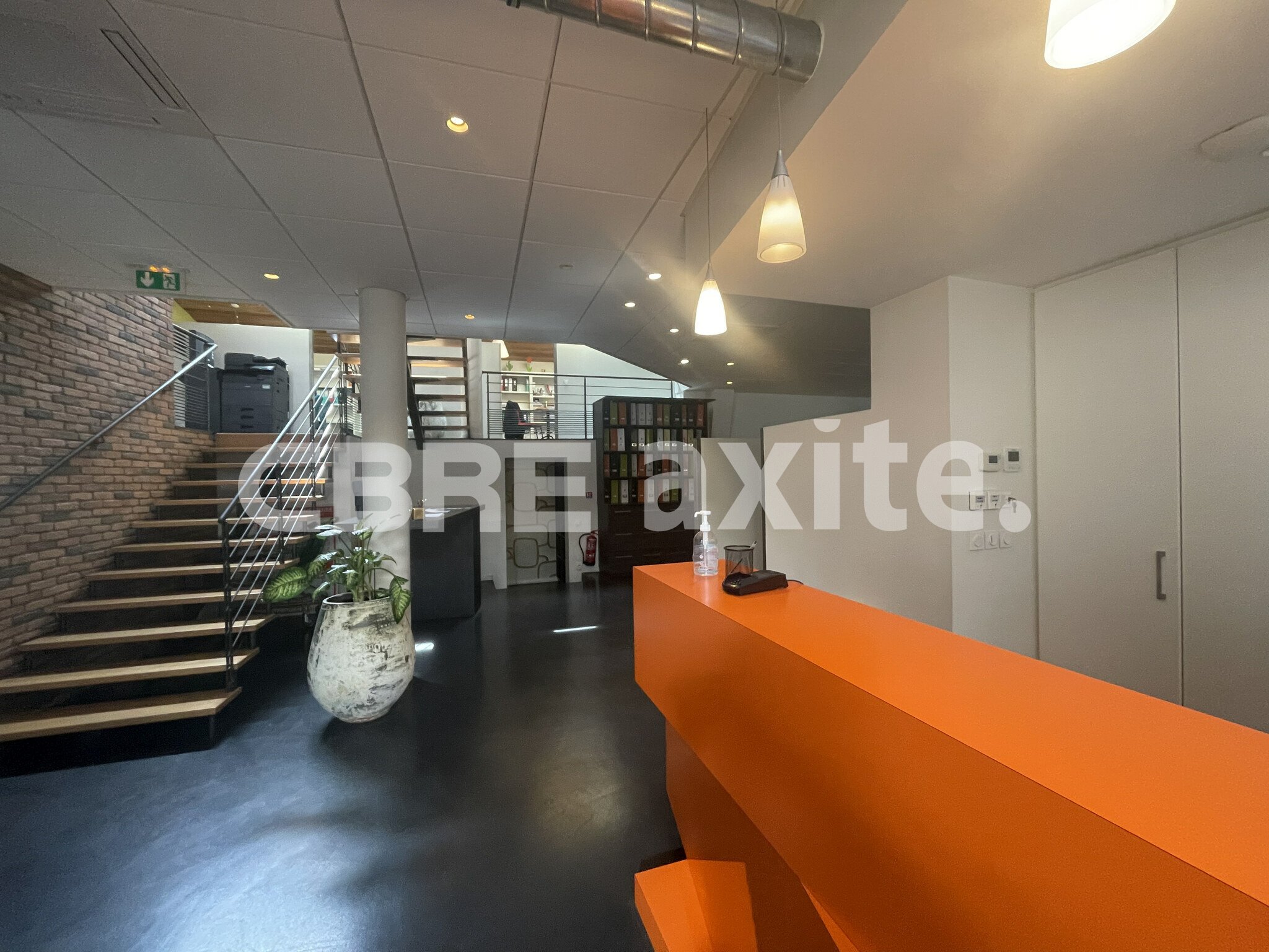 Local commercial 442 m² · à Annecy · 442 m² · 1 653 000 €