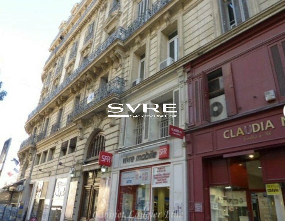 Local commercial 157 m² · à Marseille 02 · 157 m² · 2 200 €/mois