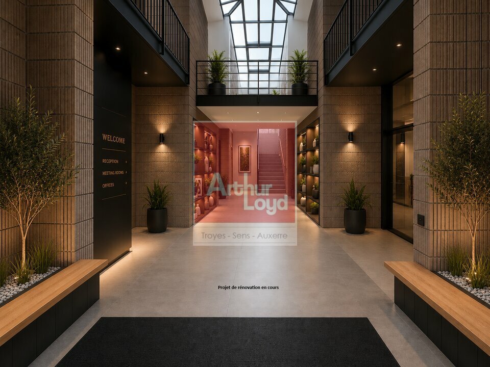 Local commercial 763 m² · à Troyes · 763 m² · 9 538 €/mois
