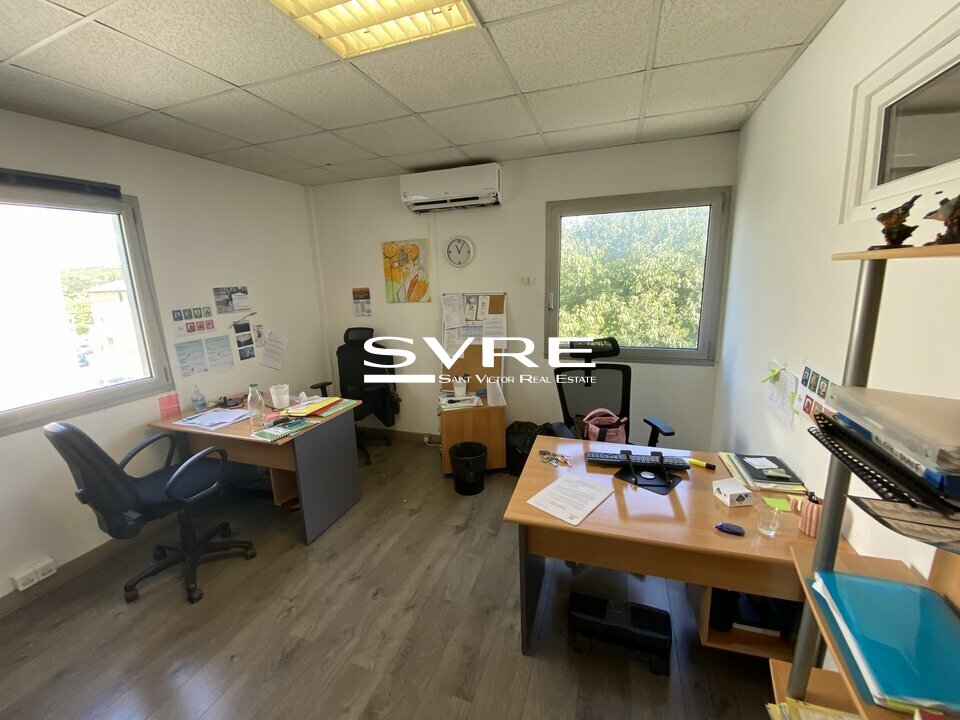 Local commercial 95 m² · à Aubagne · 95 m² · 1 205 €/mois