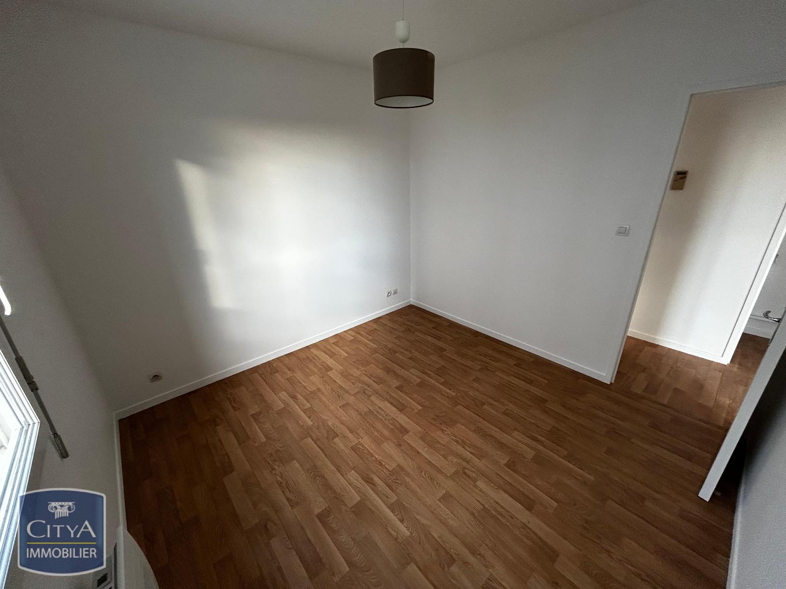 Appartement – CHOLET MAINE-ET-LOIRE PAYS-DE-LA-LOIRE - Vue 4