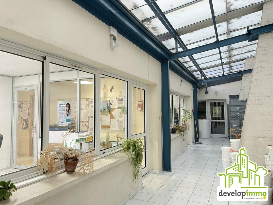 Local commercial 445 m² · à Caen · 445 m² · 315 000 €