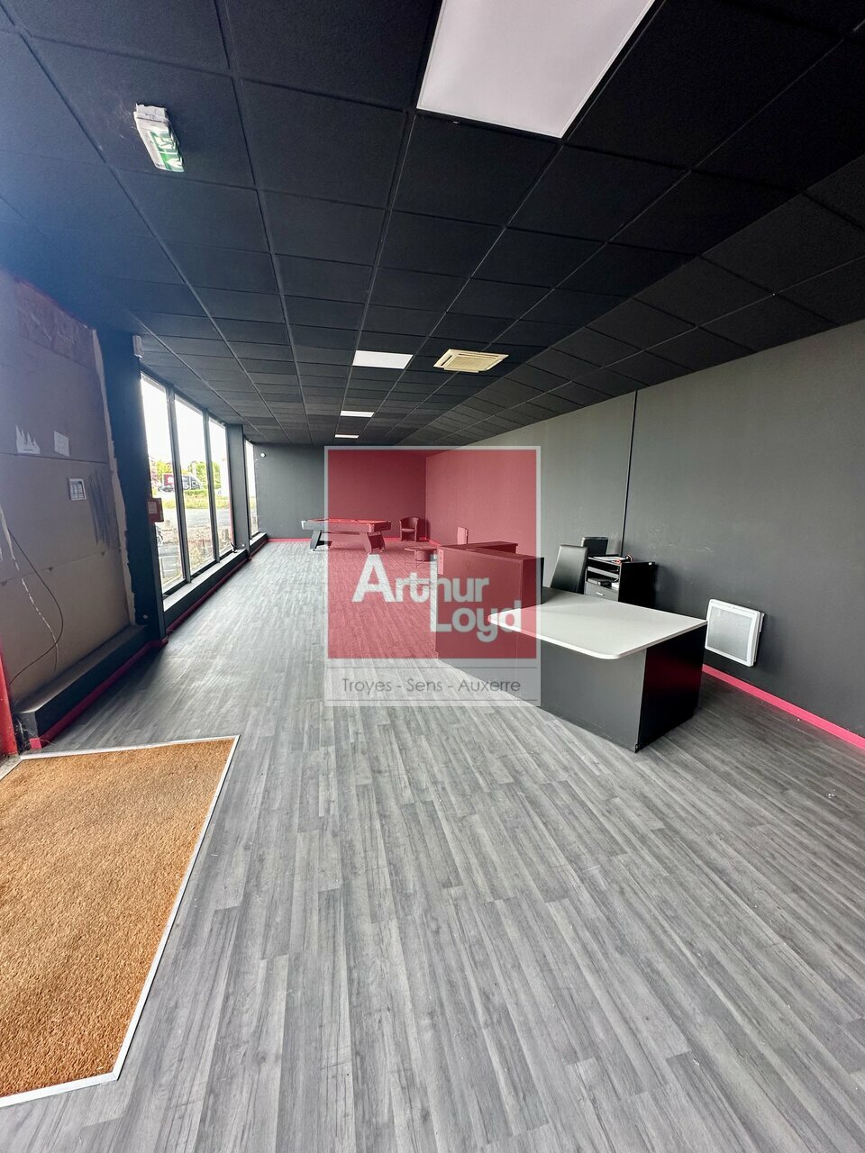 Local commercial 409 m² · à Troyes · 409 m² · 3 408 €/mois