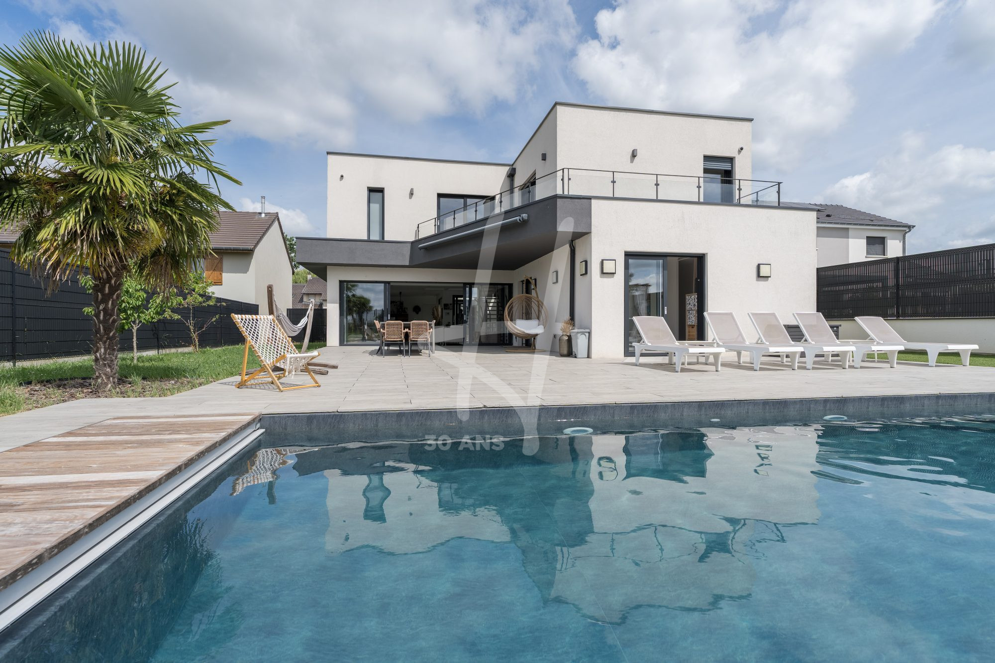 Maison 10 pièces 286 m² · à Chailly les Ennery · 286 m² · 890 000 €