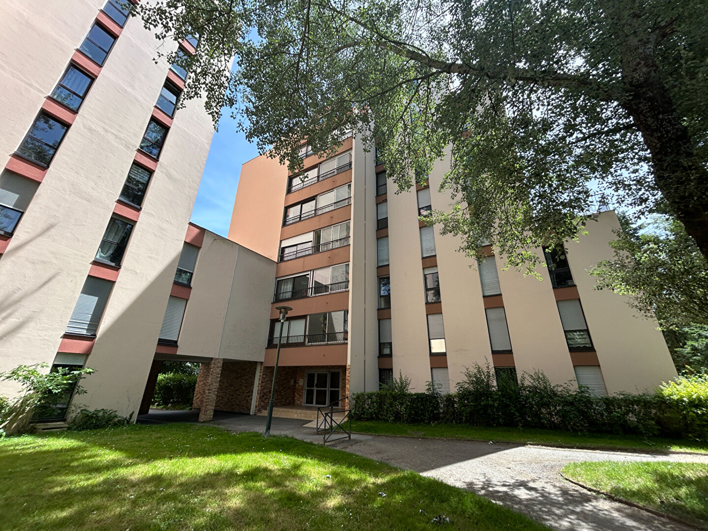 Appartement 4 pièces 88 m² · à Rennes · 88 m² · 210 000 €