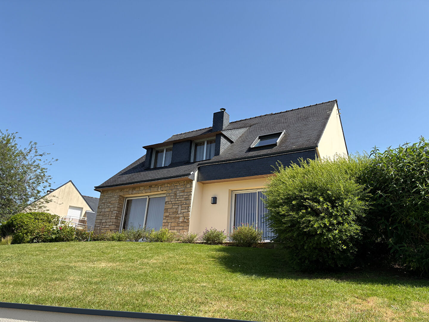 Maison 7 pièces 148 m² · à Locmine · 148 m² · 322 400 €