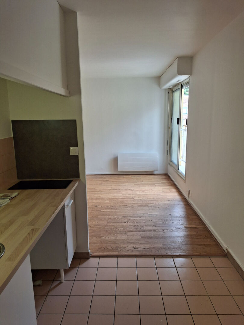Appartement 1 pièce 32m² photo 3