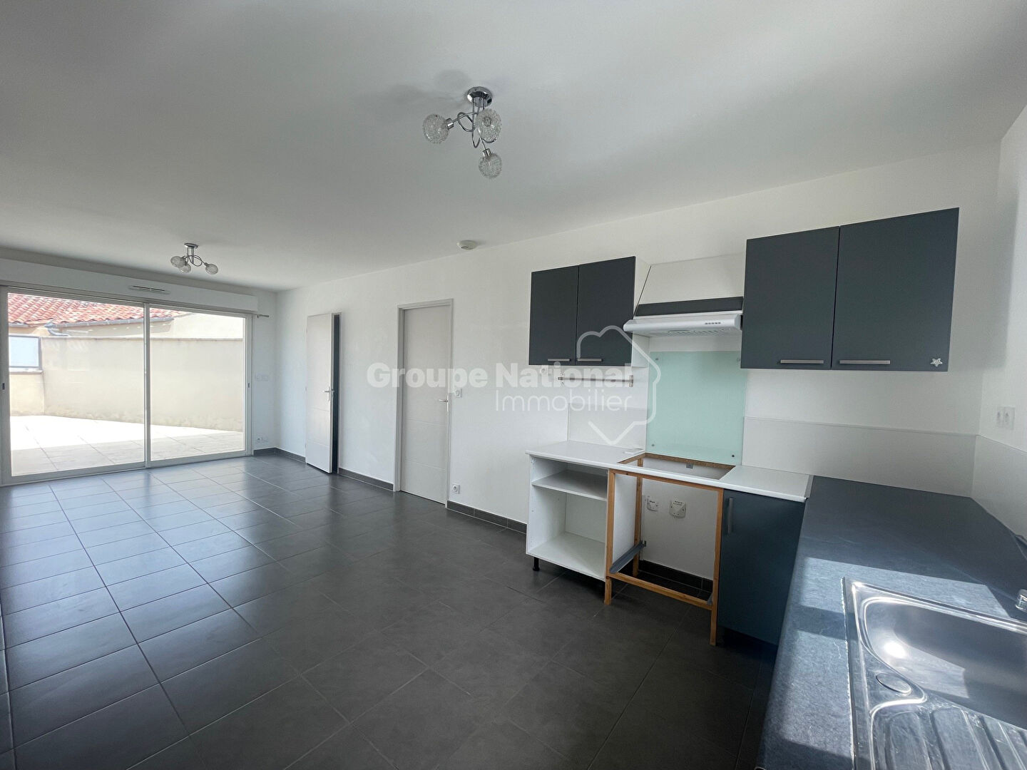 Appartement – BEAUMES DE VENISE VAUCLUSE PROVENCE-ALPES-COTE-D-AZUR - Vue 4