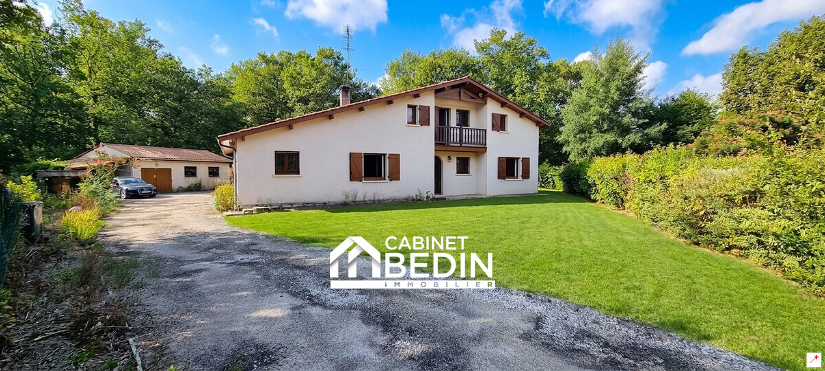 Maison 7 pièces 149 m² · à St Selve · 149 m² · 422 800 €