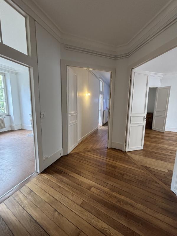 Appartement 5 pièces 147 m² · à Nancy · 147 m² · 1 500 €/mois