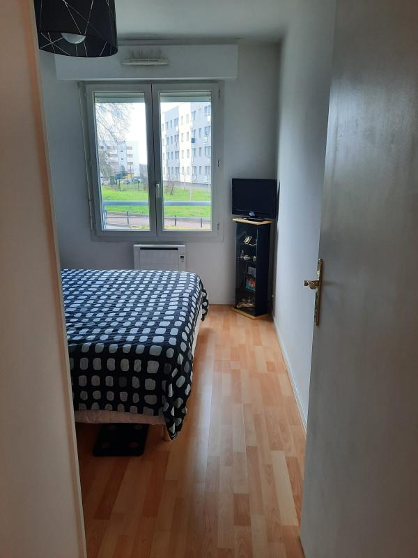 Appartement – CORBEIL ESSONNES ESSONNE ILE-DE-FRANCE - Vue 3