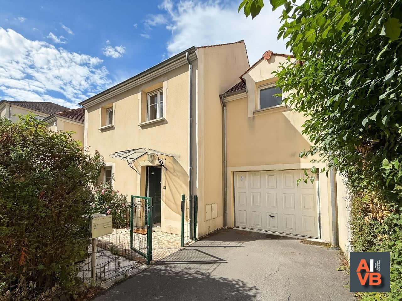 Maison 4 pièces 87 m² · à Bussy St Georges · 87 m² · 414 000 €