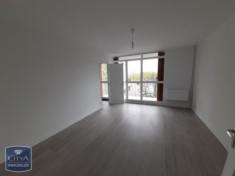 Appartement 3 pièces 70m² NOISY LE GRAND 93160