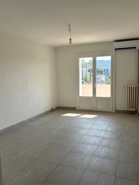 Appartement – CANNES ALPES-MARITIMES PROVENCE-ALPES-COTE-D-AZUR - Vue 5