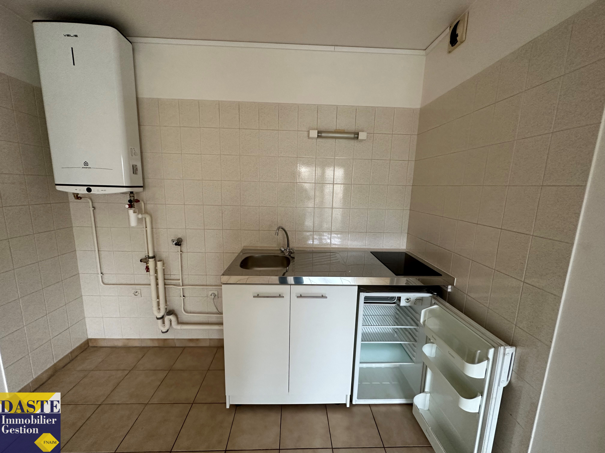 Appartement 1 pièce 25m² GAGNY 93220 photo 2