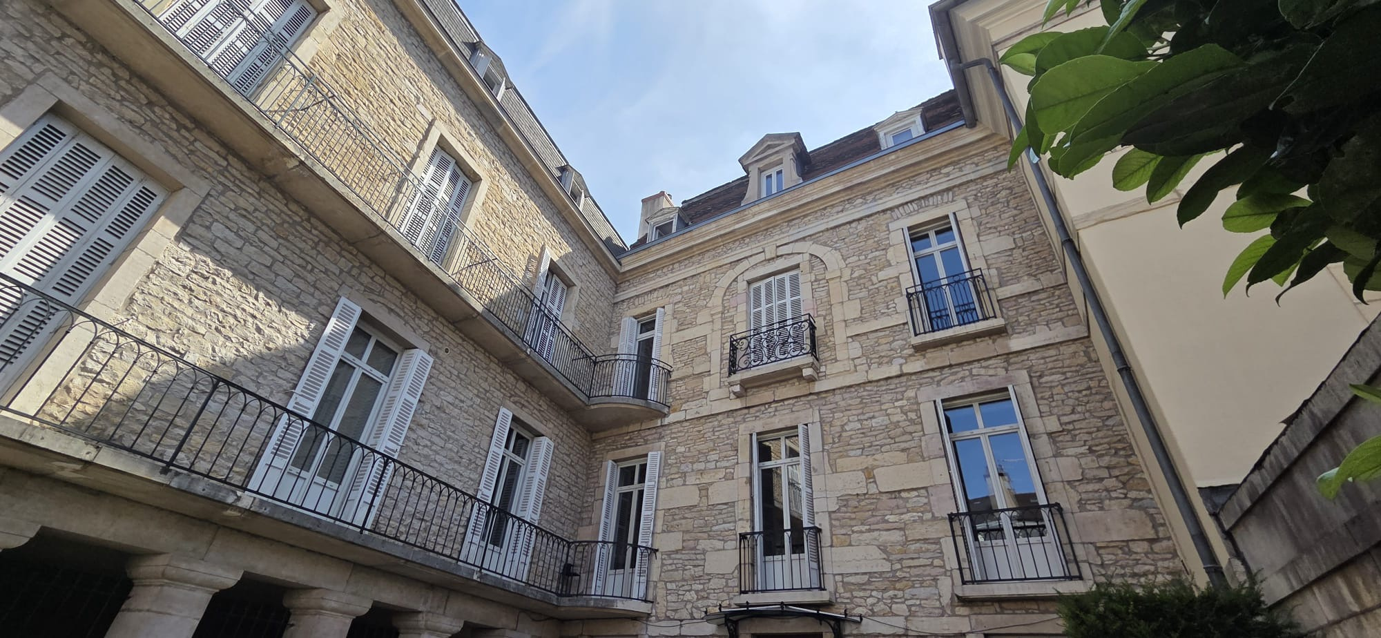Appartement 6 pièces 173 m² · à Dijon · 173 m² · 469 000 €