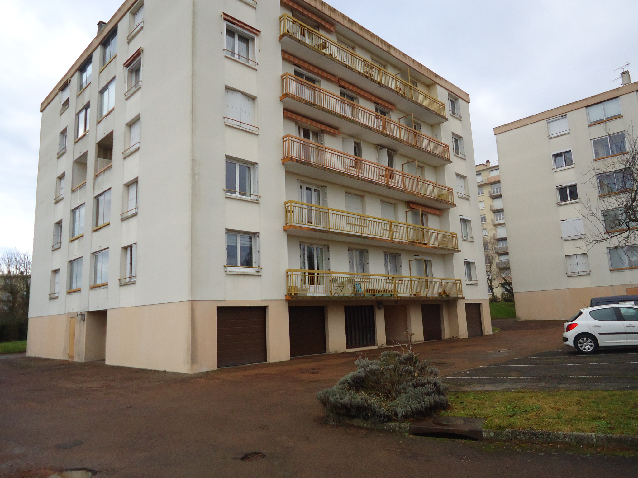Appartement – NEVERS NIEVRE BOURGOGNE-FRANCHE-COMTÉ - Vue 5