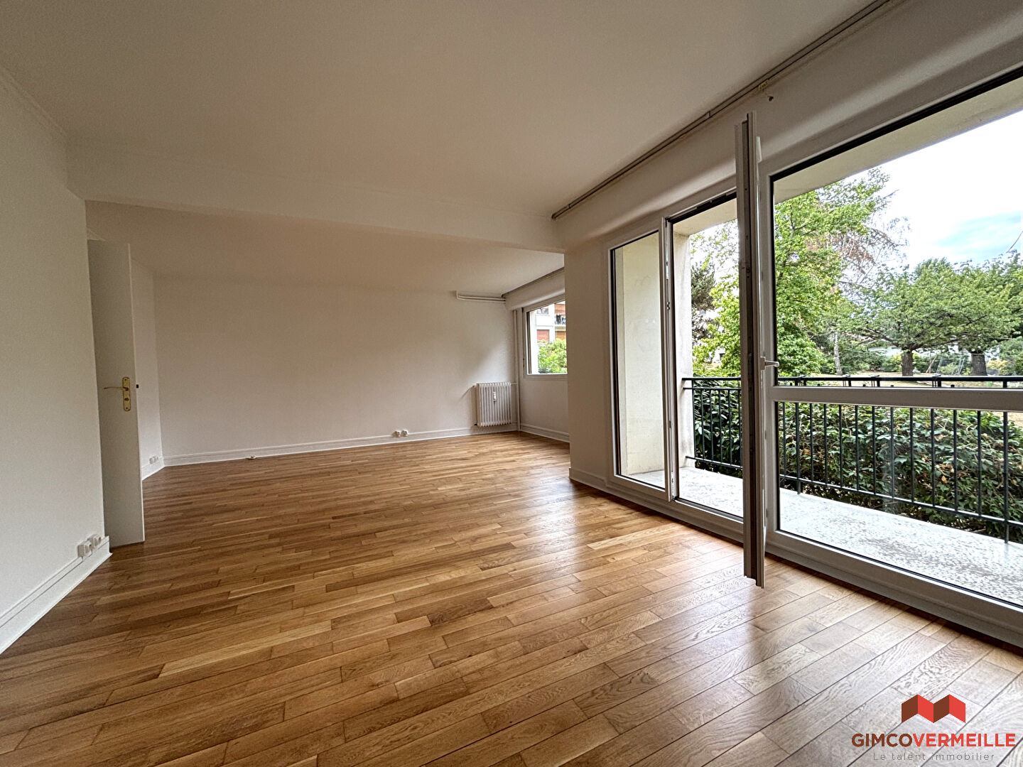 Appartement 5 pièces 122m² photo 3