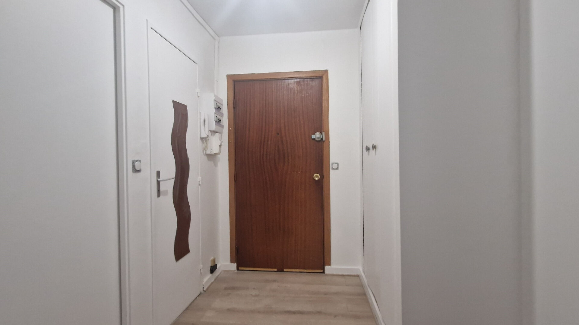 Appartement 2 pièces 49m² NANTERRE 92000 photo 2