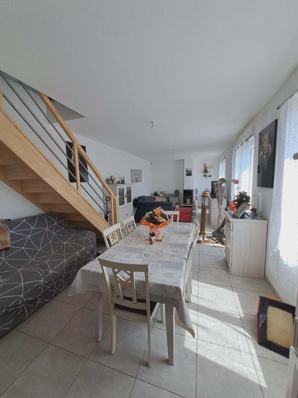 Maison – RIBEMONT AISNE HAUTS-DE-FRANCE - Vue 3