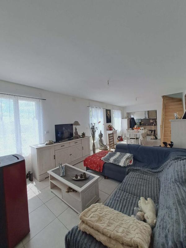 Maison – RIBEMONT AISNE HAUTS-DE-FRANCE - Vue 4